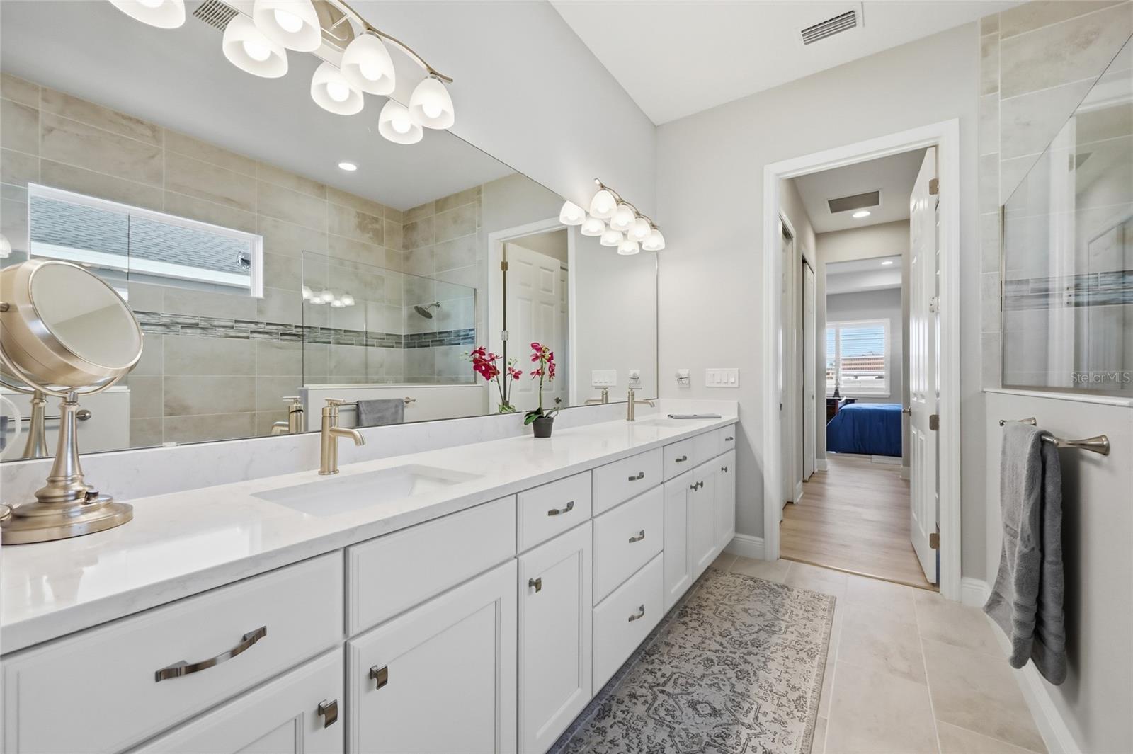 Image 29 of 52 For 2154 Wallingford Loop