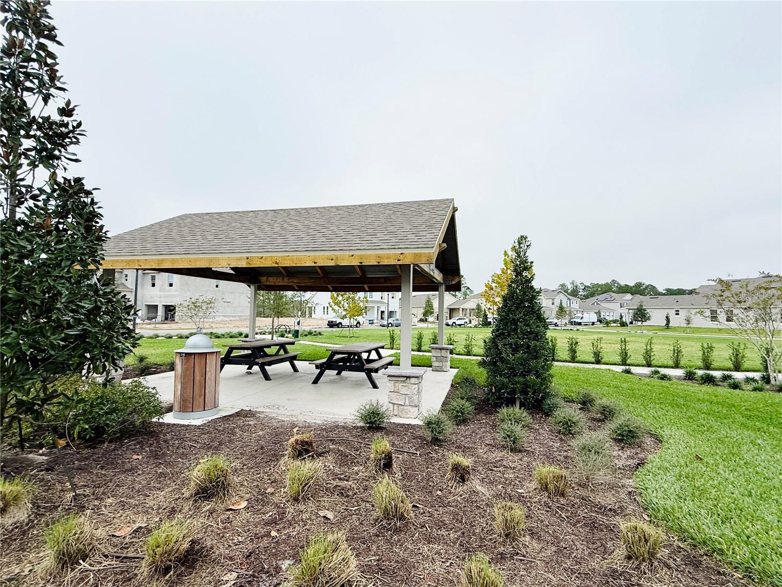 Image 19 of 37 For 16311 Lakelet Alley