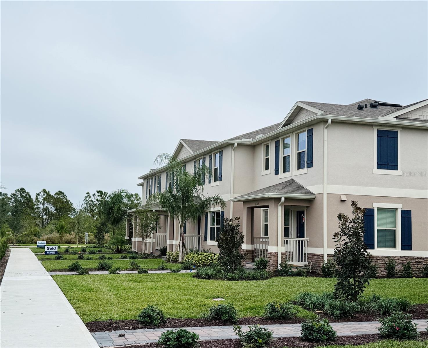 Image 2 of 37 For 16311 Lakelet Alley