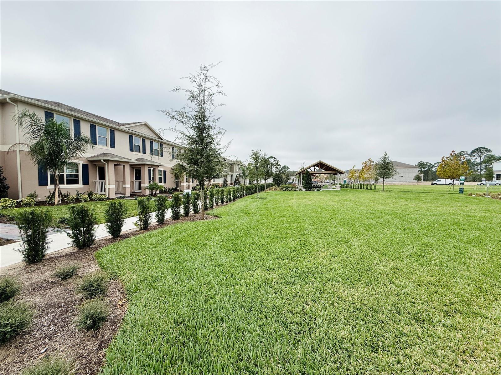 Image 22 of 37 For 16311 Lakelet Alley