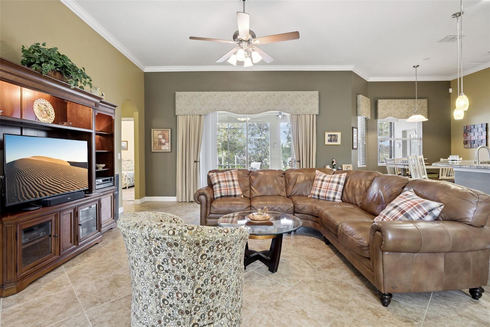 Image 9 of 48 For 3856 Sanibel Street