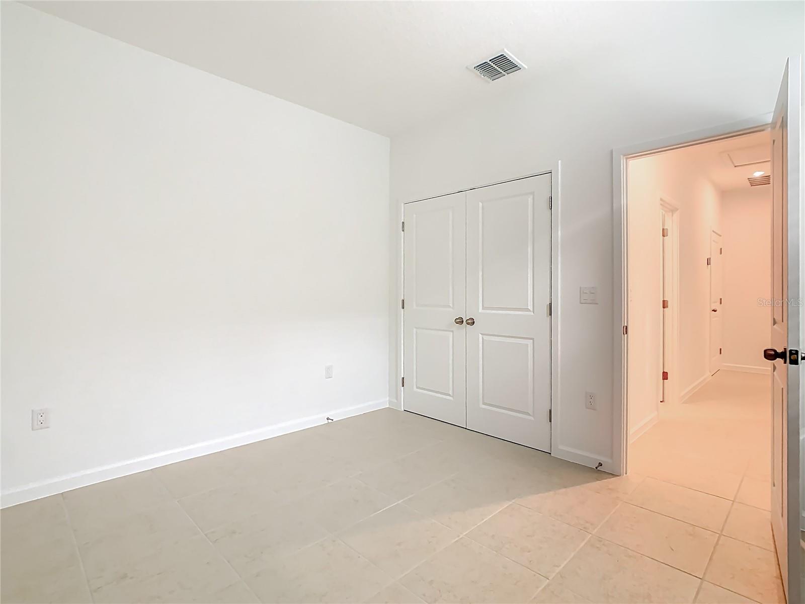 Image 20 of 43 For 2408 Celebration Boulevard