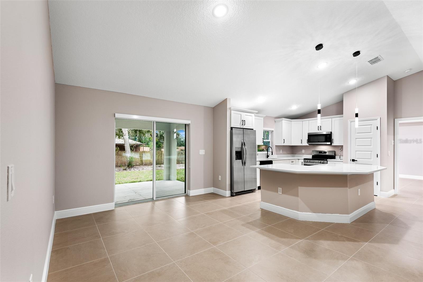 Image 4 of 21 For 4174 134th Street