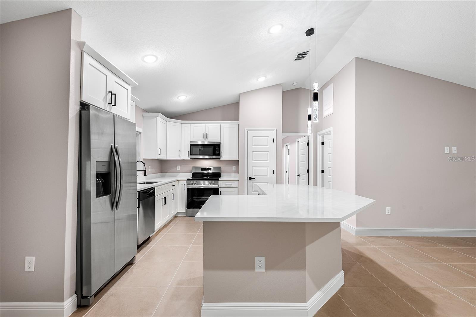 Image 6 of 21 For 4174 134th Street