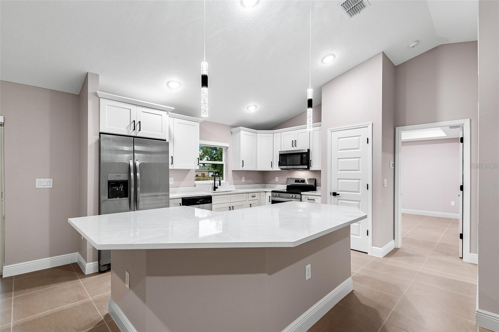 Image 7 of 21 For 4174 134th Street