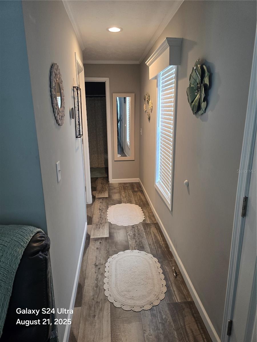 Image 12 of 24 For 2886 Canyon Drive 584