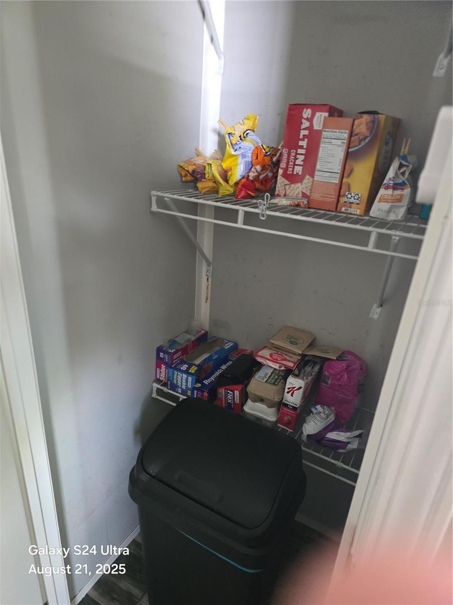 Image 16 of 24 For 2886 Canyon Drive 584