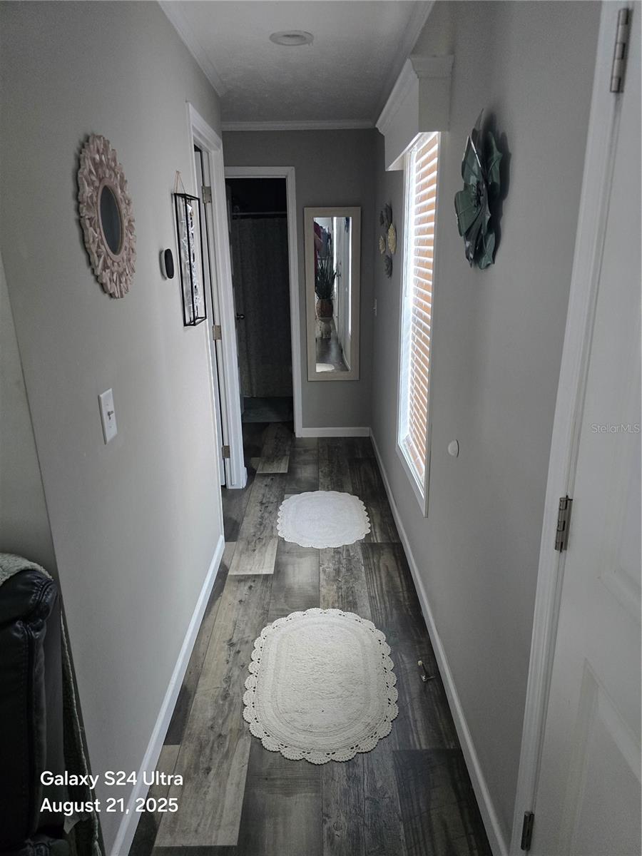 Image 8 of 24 For 2886 Canyon Drive 584