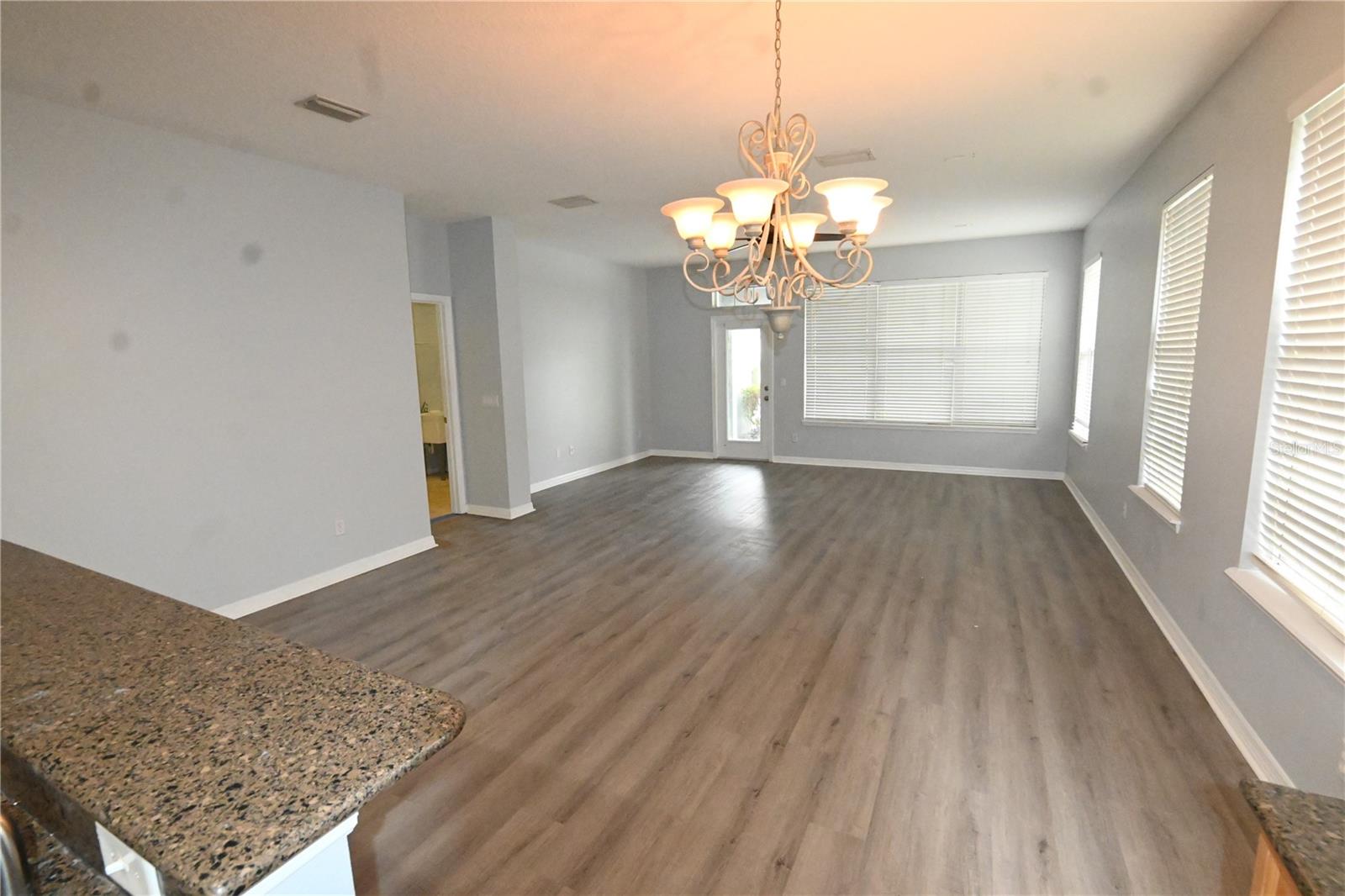 Image 4 of 7 For 12921 Cragside Lane