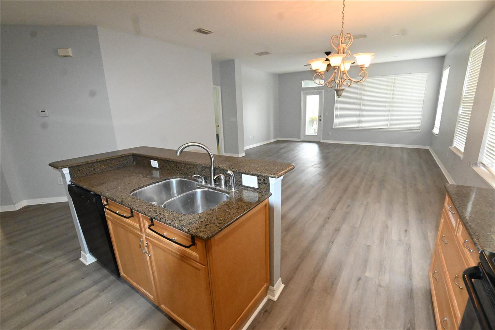 Image 6 of 7 For 12921 Cragside Lane