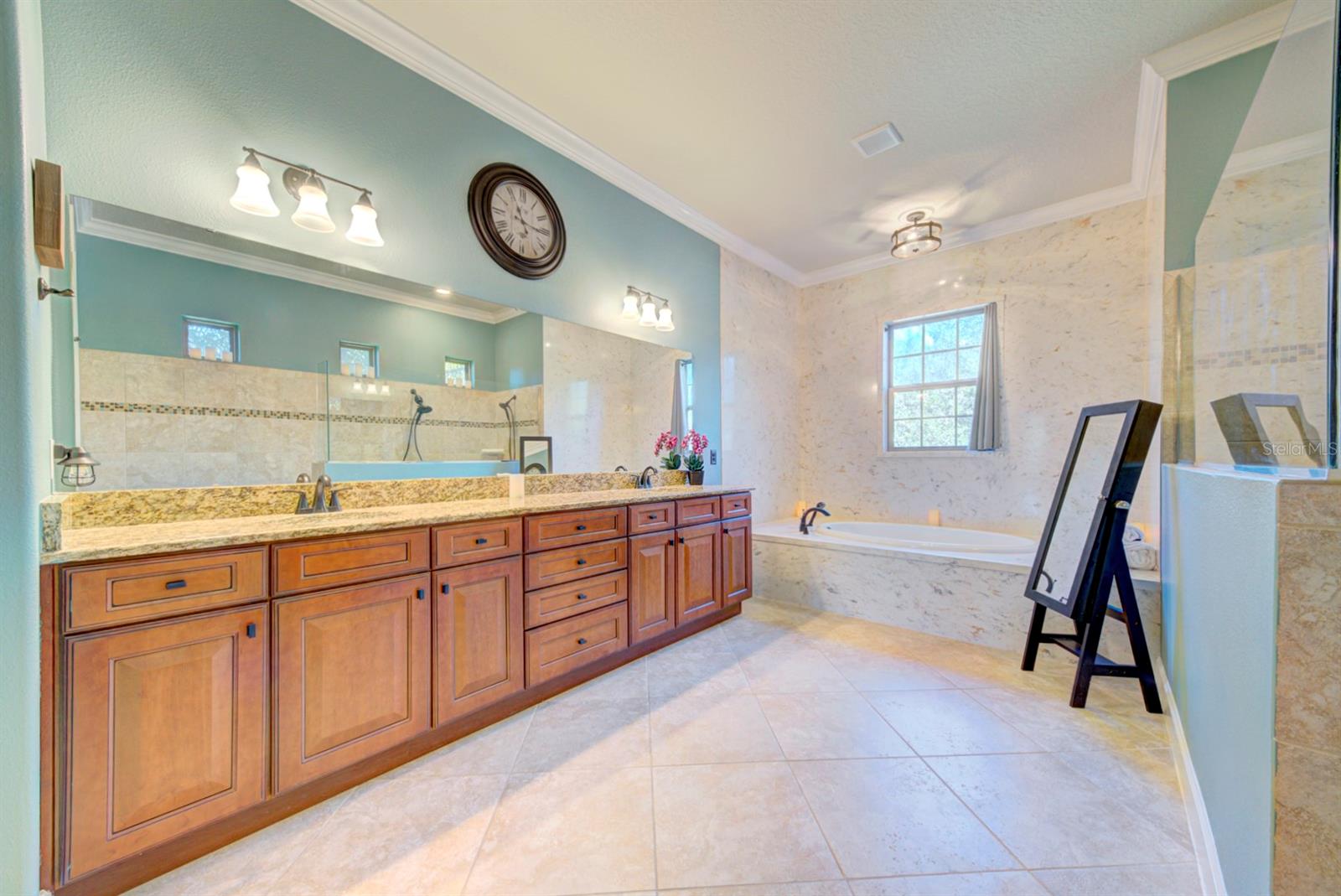 Image 35 of 95 For 21608 Sullivan Ranch Boulevard