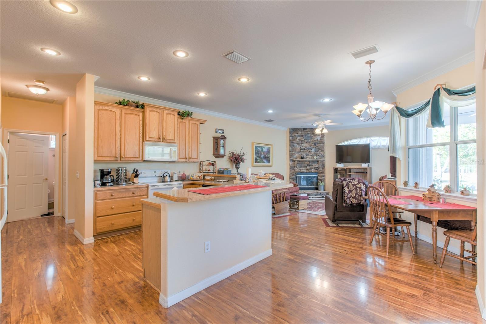 Image 13 of 35 For 20351 Sabal Street