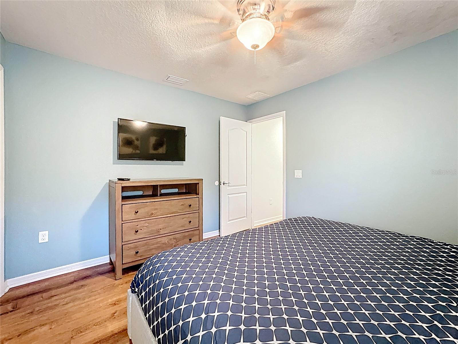 Image 36 of 98 For 1821 Gobi Drive