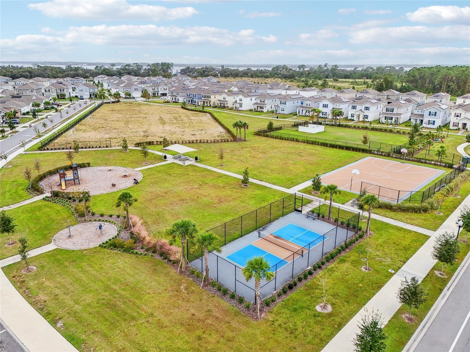 Image 32 of 36 For 6473 Pine Warbler Way