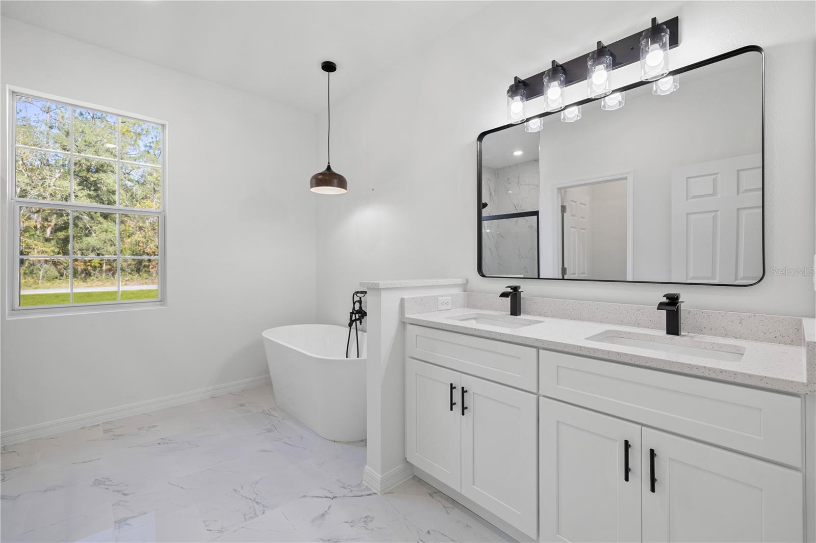 Image 19 of 34 For 1650 Redfin Drive