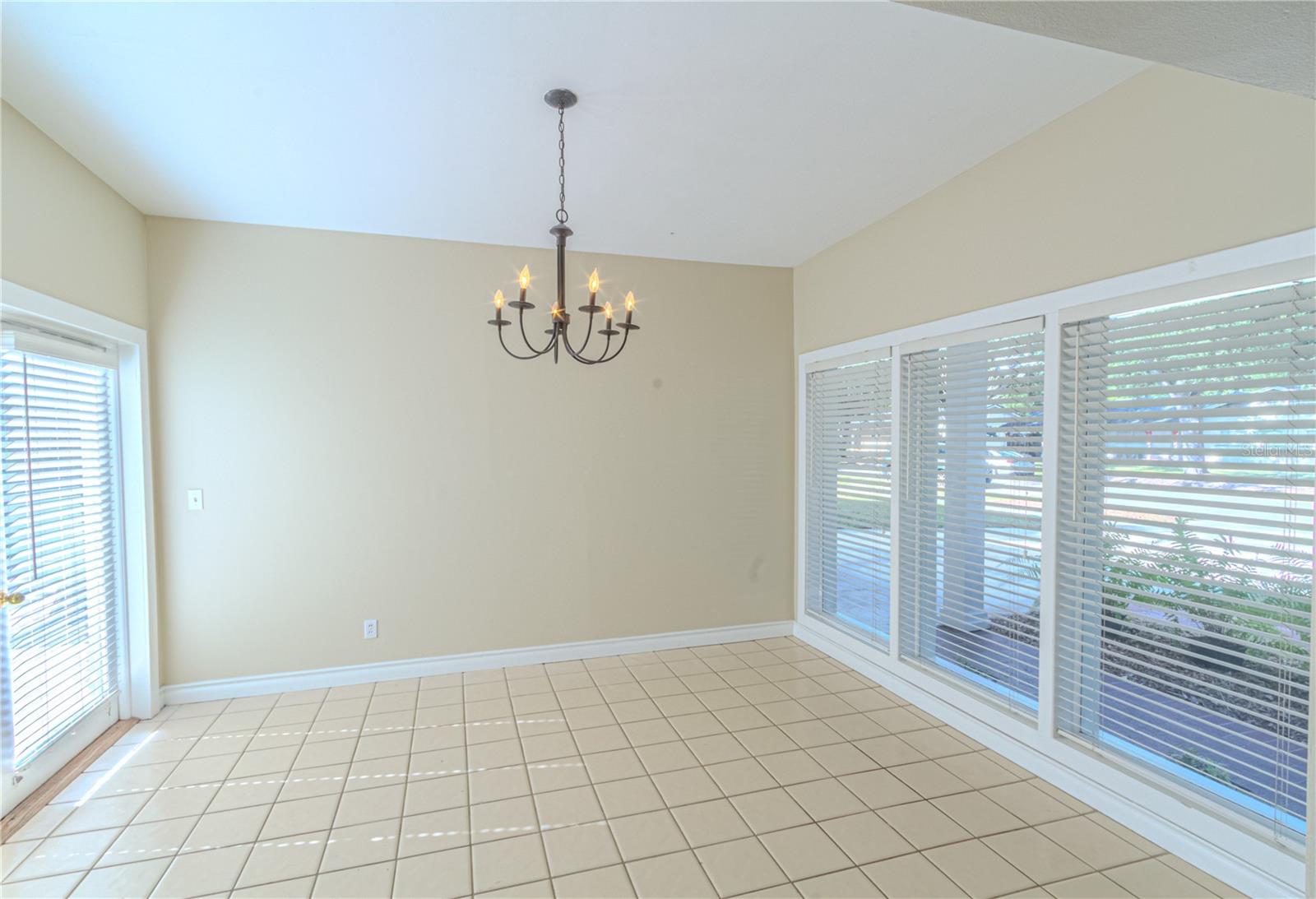 Image 4 of 15 For 2352 Smiley Avenue