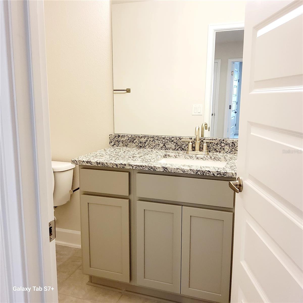 Image 15 of 24 For 4050 Sagefield Drive