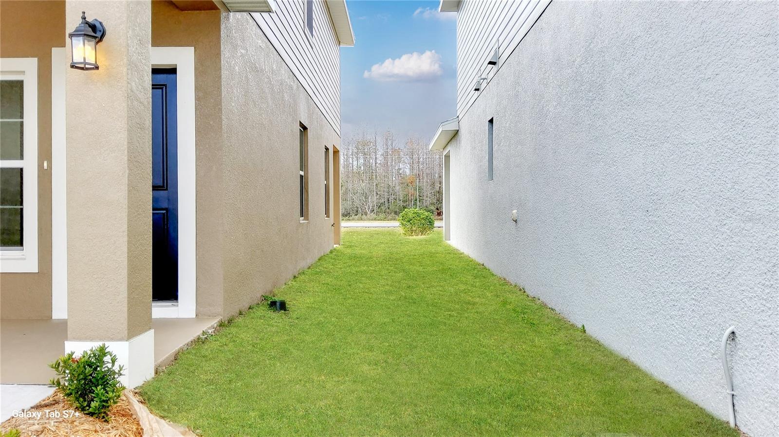 Image 23 of 24 For 4050 Sagefield Drive