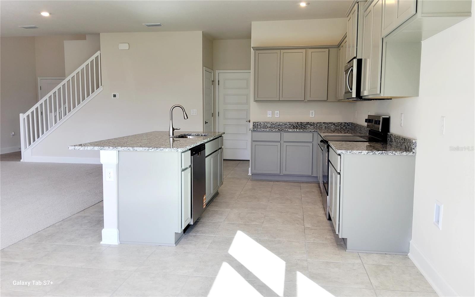 Image 9 of 24 For 4050 Sagefield Drive