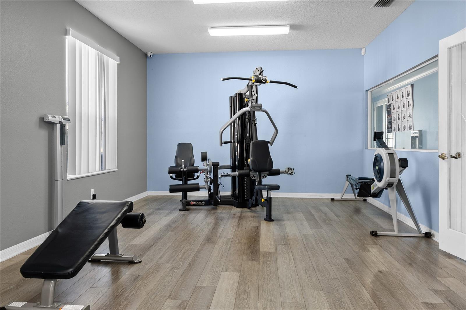 Image 21 of 31 For 440 Langham Drive