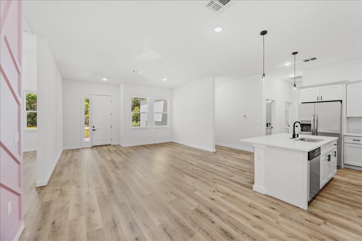 Image 4 of 17 For 10611 Umber Terrace