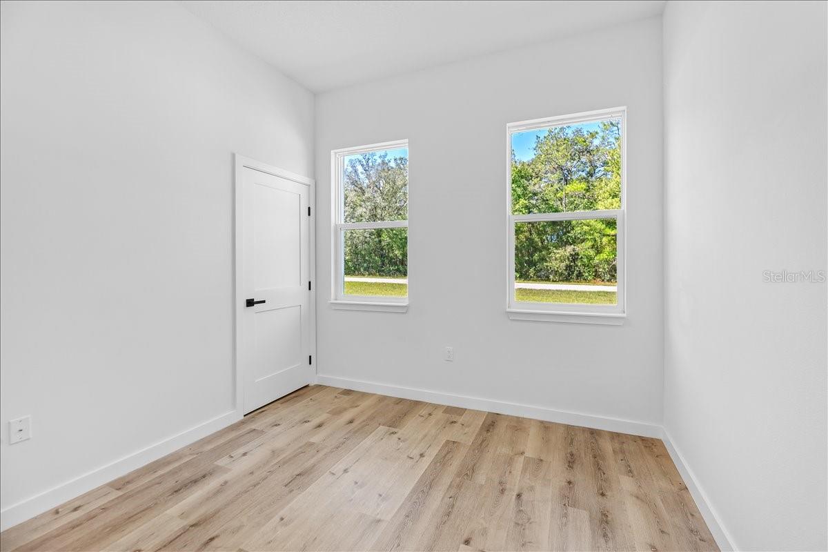 Image 8 of 17 For 10611 Umber Terrace