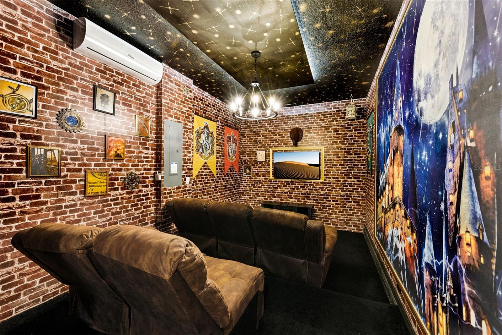 Image 10 of 55 For 8913 Coconut Breeze Drive