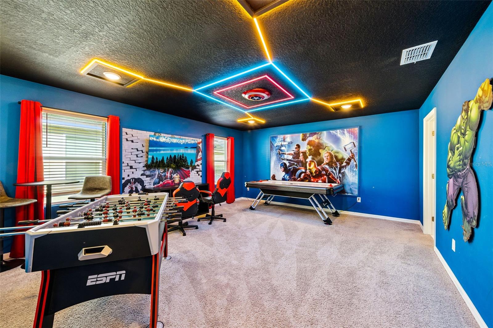 Image 15 of 55 For 8913 Coconut Breeze Drive