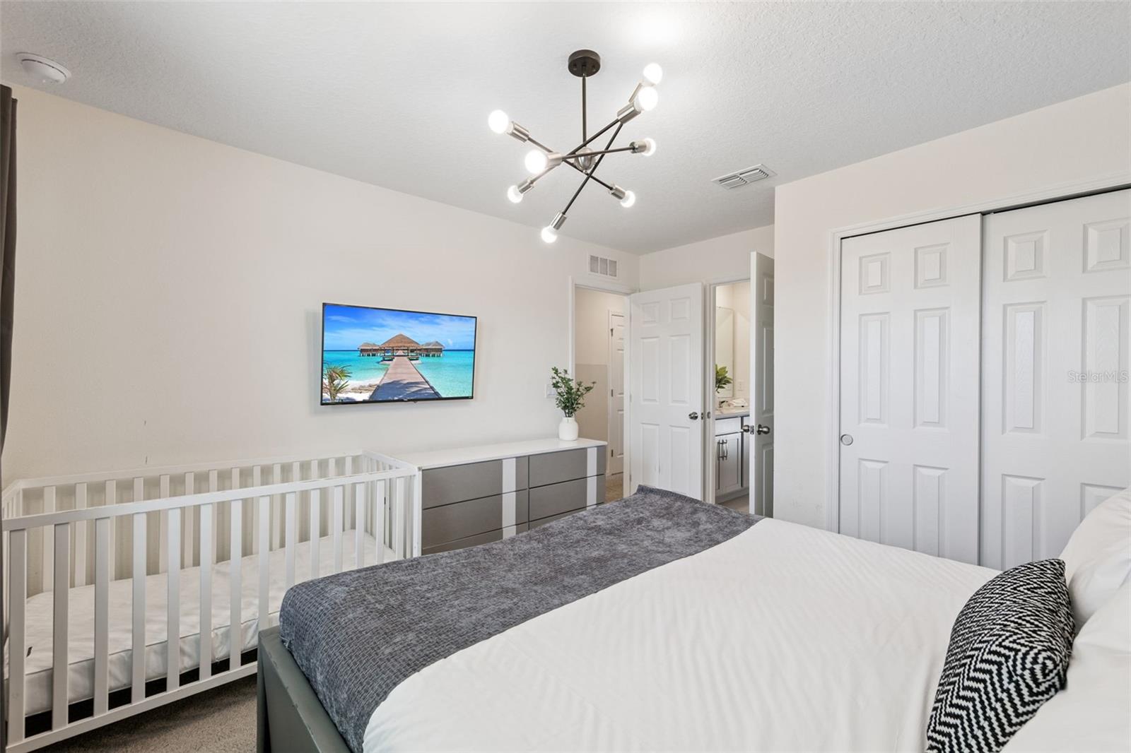 Image 17 of 55 For 8913 Coconut Breeze Drive