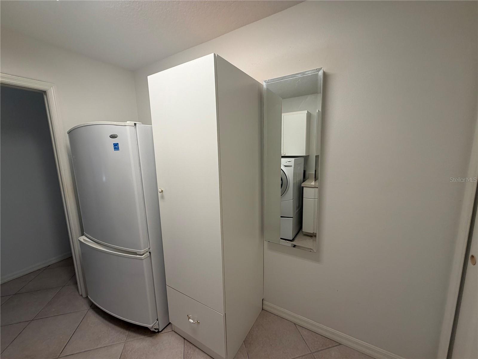 Listing photo id 23 for 21623 Regency Park Lane