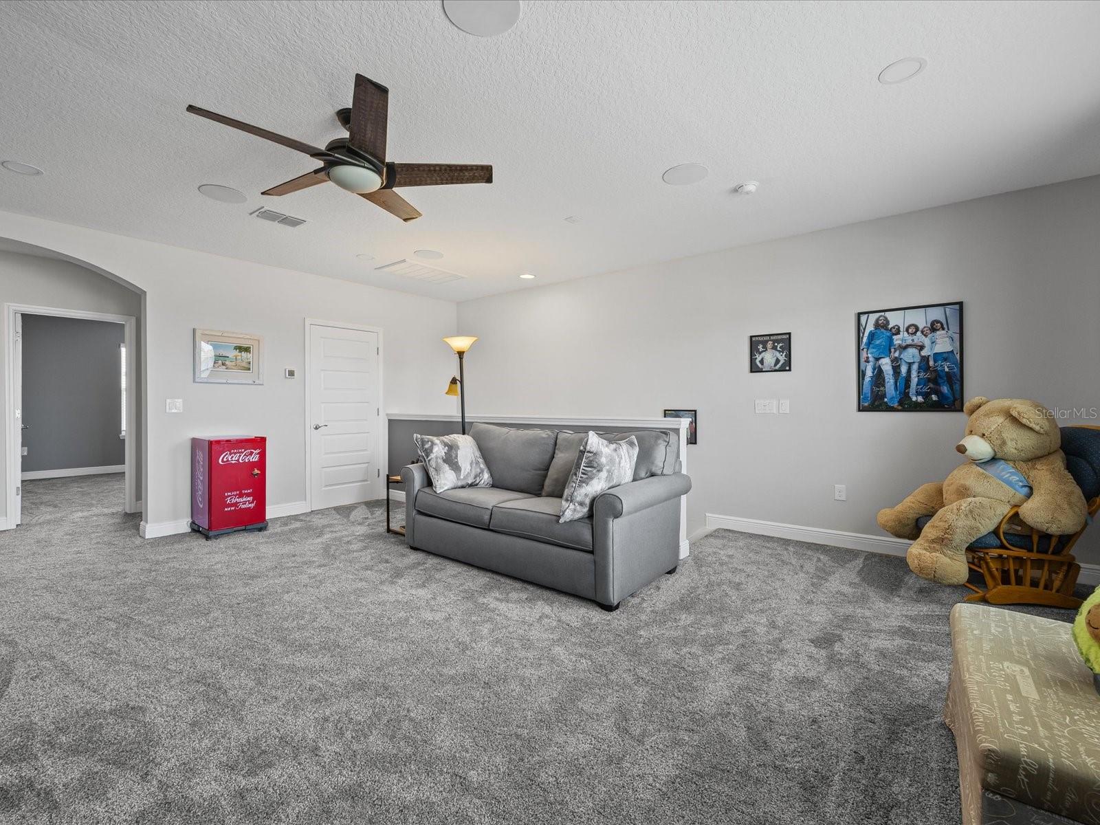 Image 27 of 57 For 10170 Atwater Bay Drive