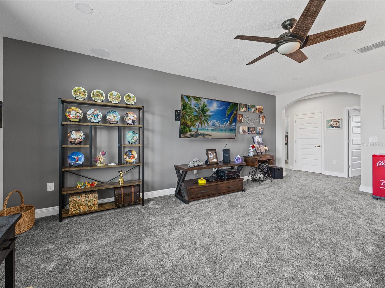 Image 28 of 57 For 10170 Atwater Bay Drive