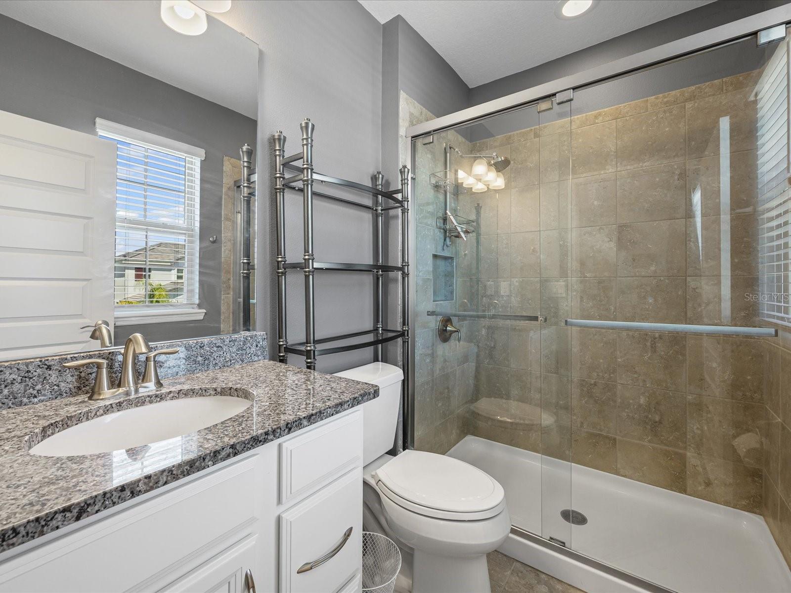 Image 33 of 57 For 10170 Atwater Bay Drive