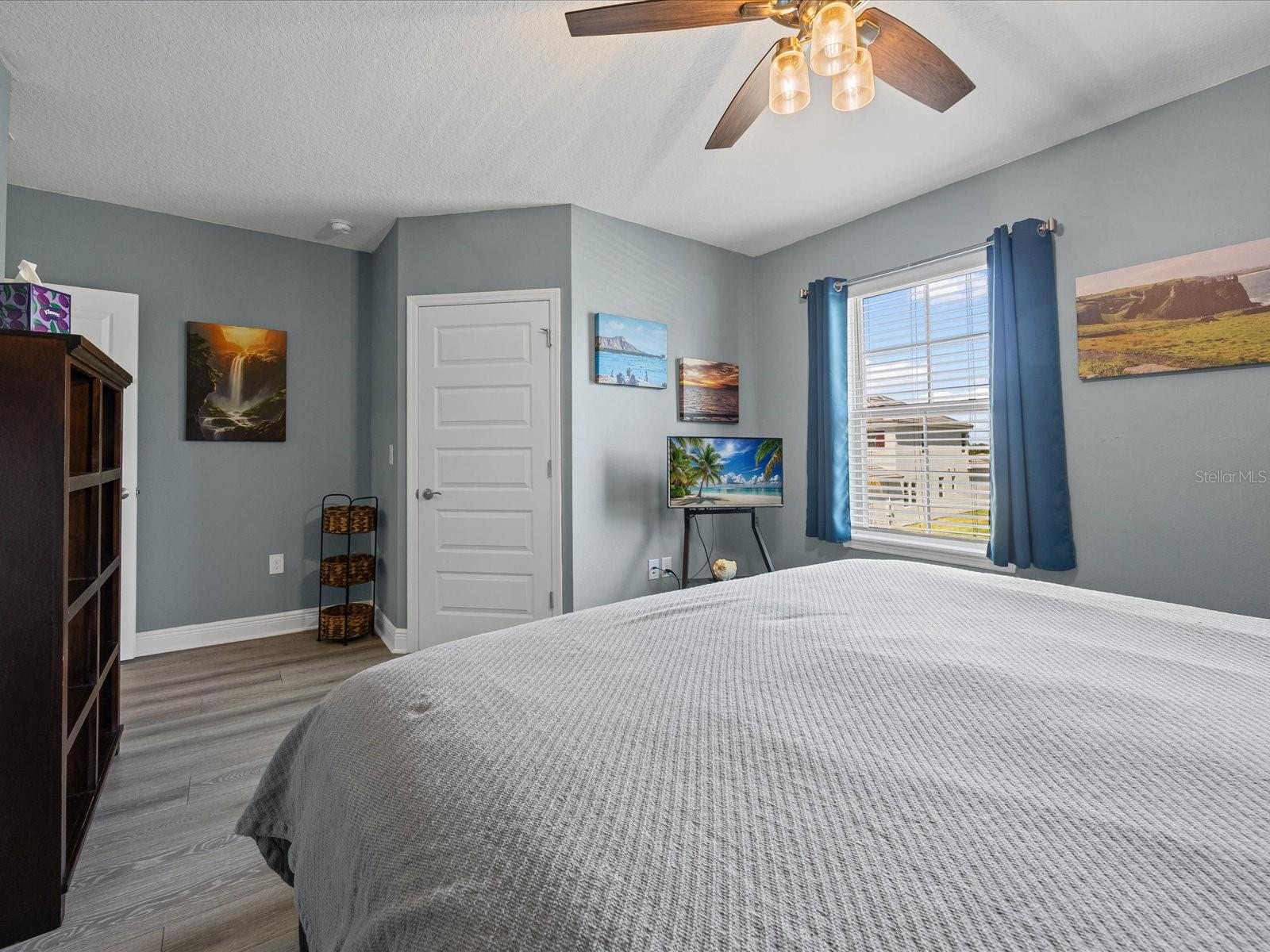 Image 36 of 57 For 10170 Atwater Bay Drive