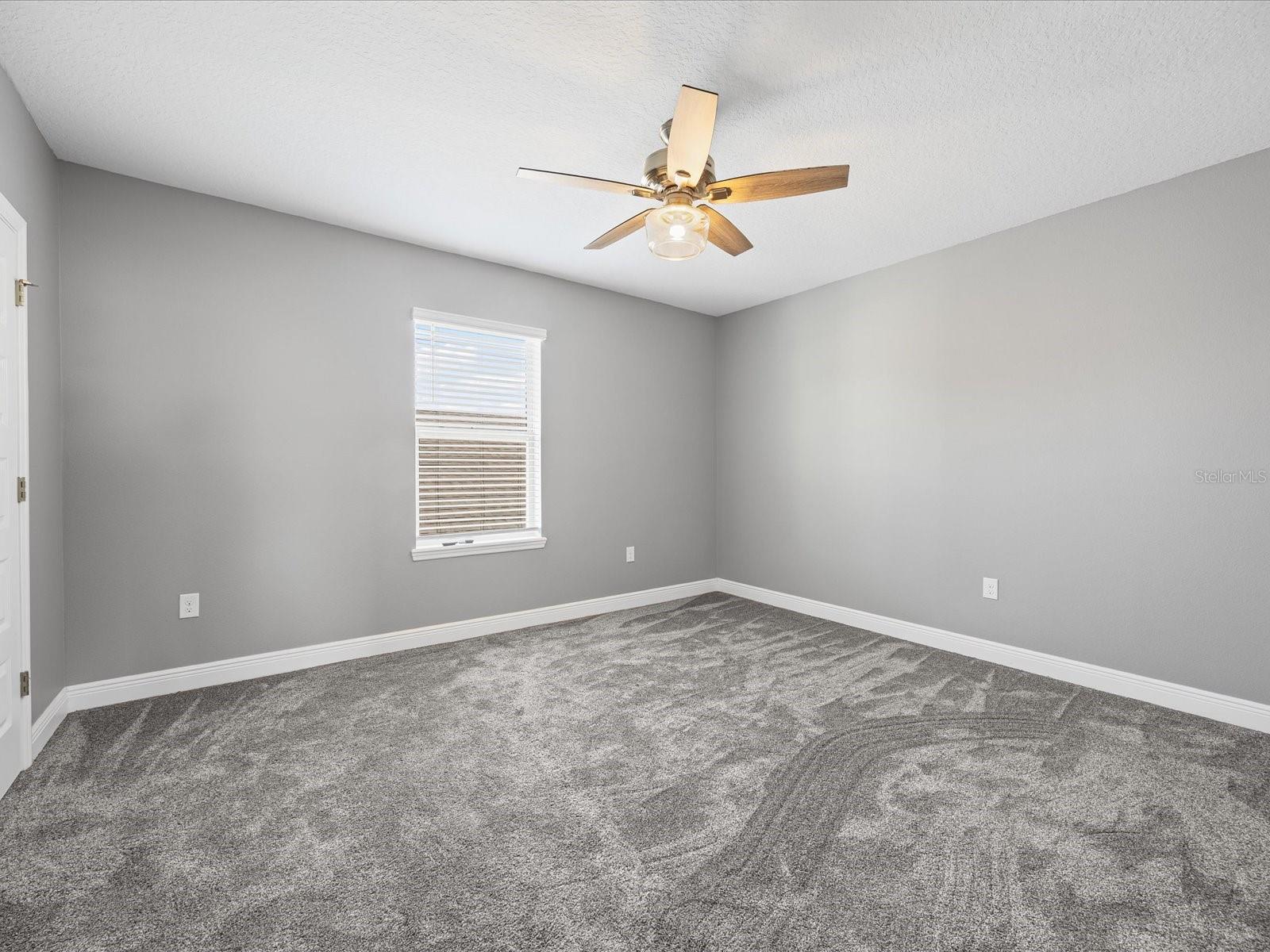 Image 38 of 57 For 10170 Atwater Bay Drive