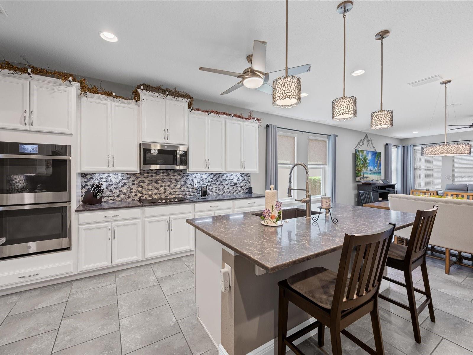 Image 4 of 57 For 10170 Atwater Bay Drive