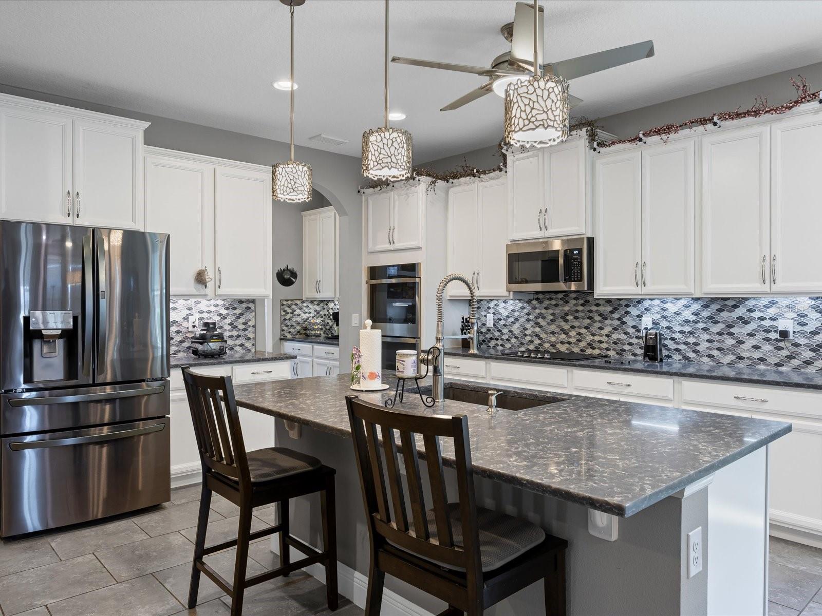 Image 5 of 57 For 10170 Atwater Bay Drive