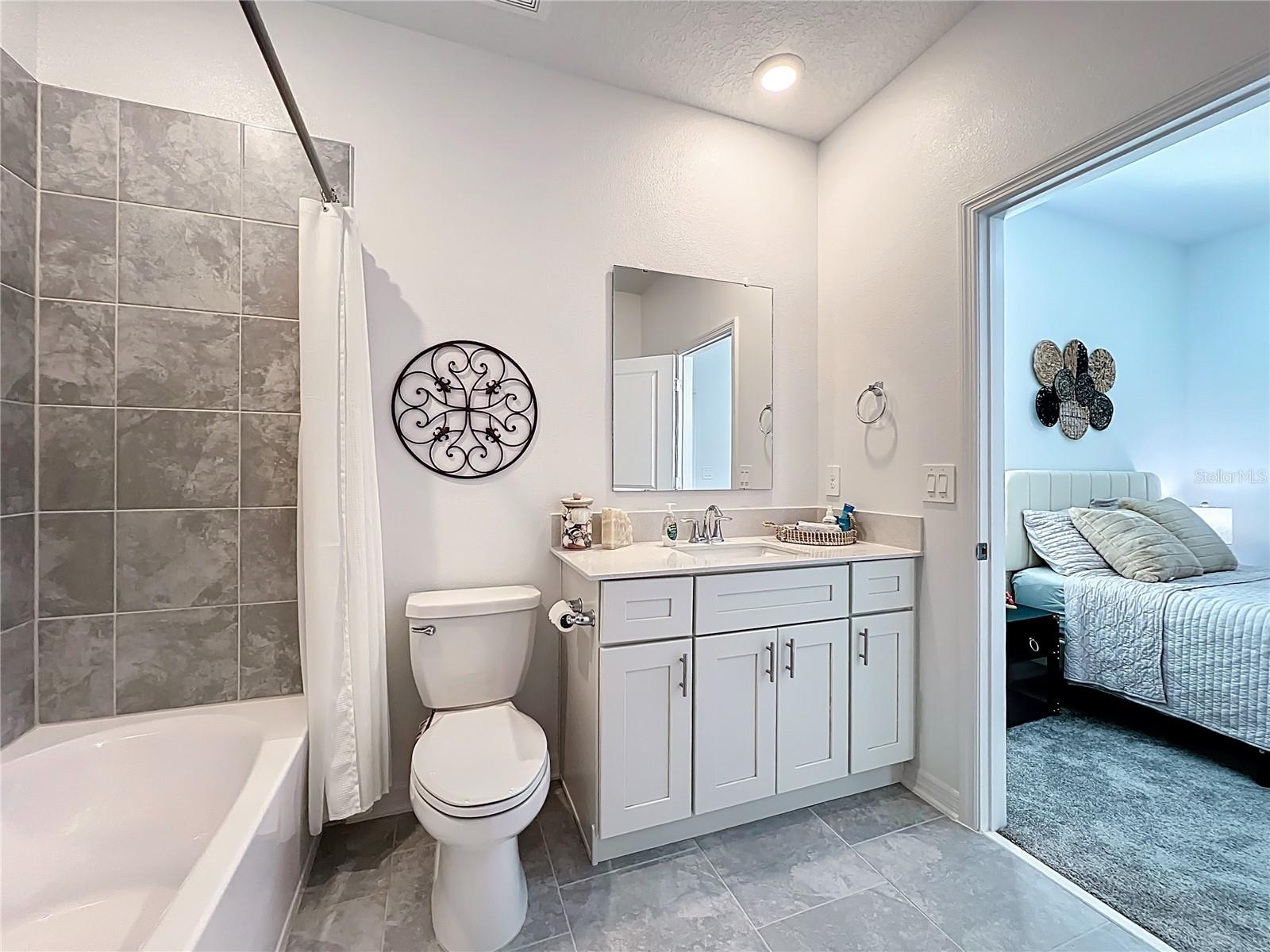 Image 31 of 41 For 4147 Pino Street