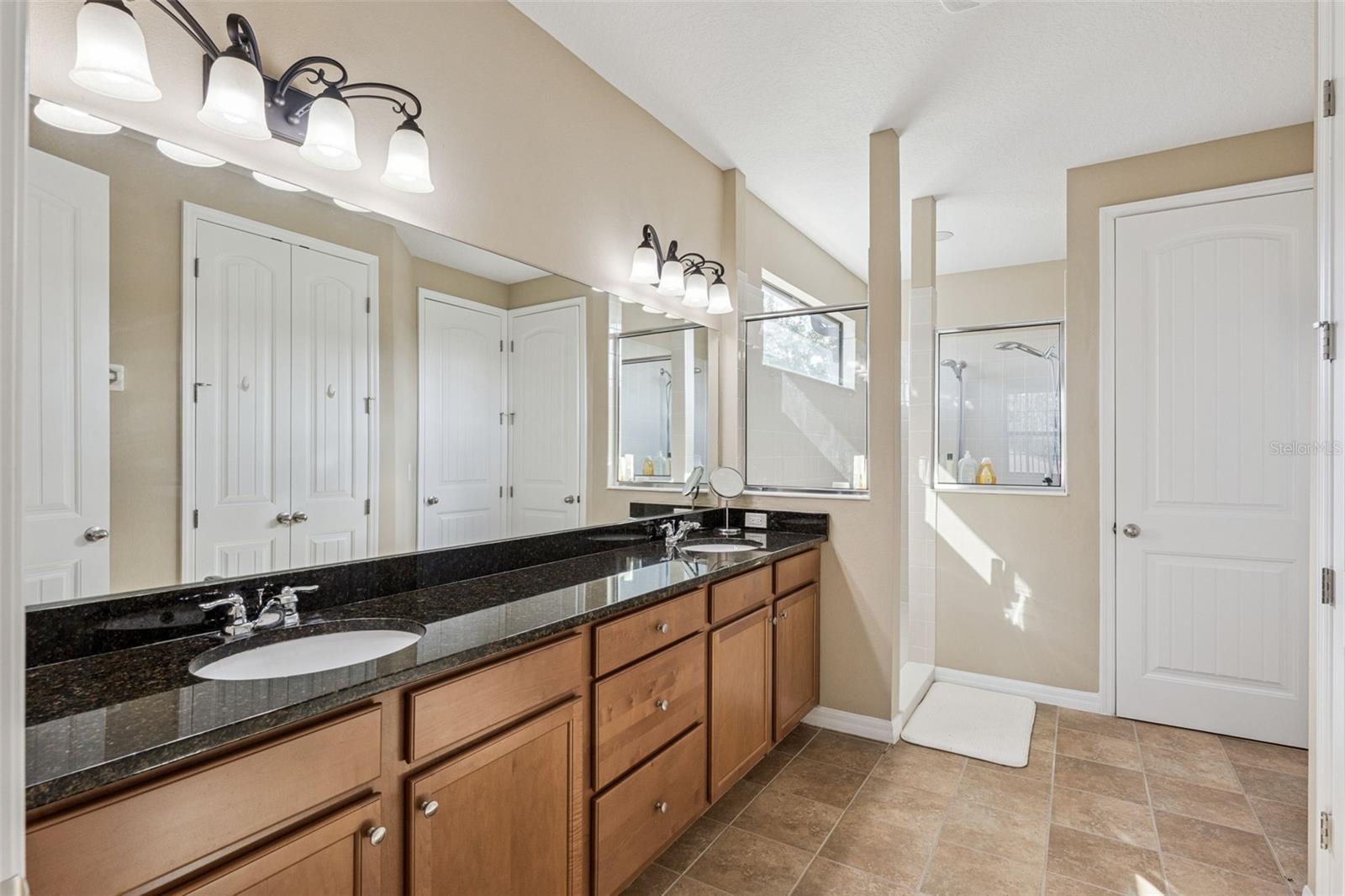 Image 17 of 28 For 13232 Longacre Drive