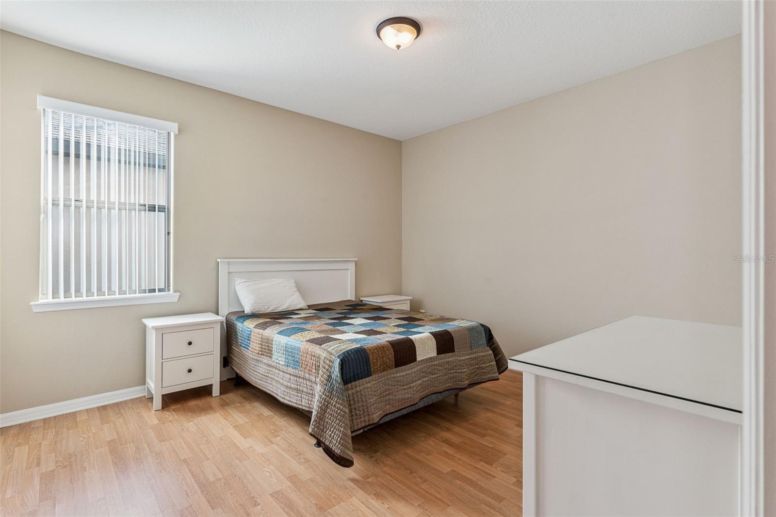 Image 8 of 28 For 13232 Longacre Drive