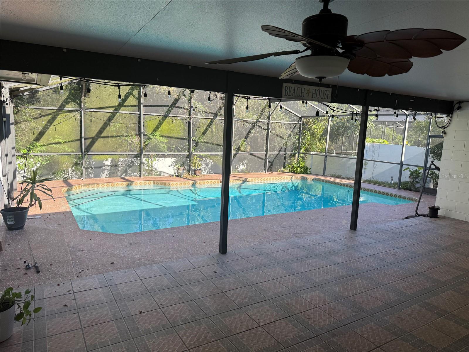 Image 2 of 8 For 417 San Sebastian Prado