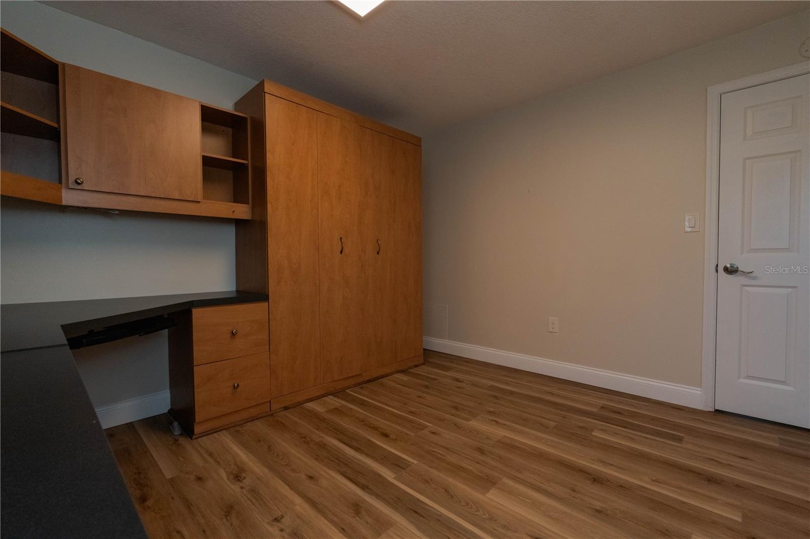 Image 34 of 59 For 568 Orange Drive 46