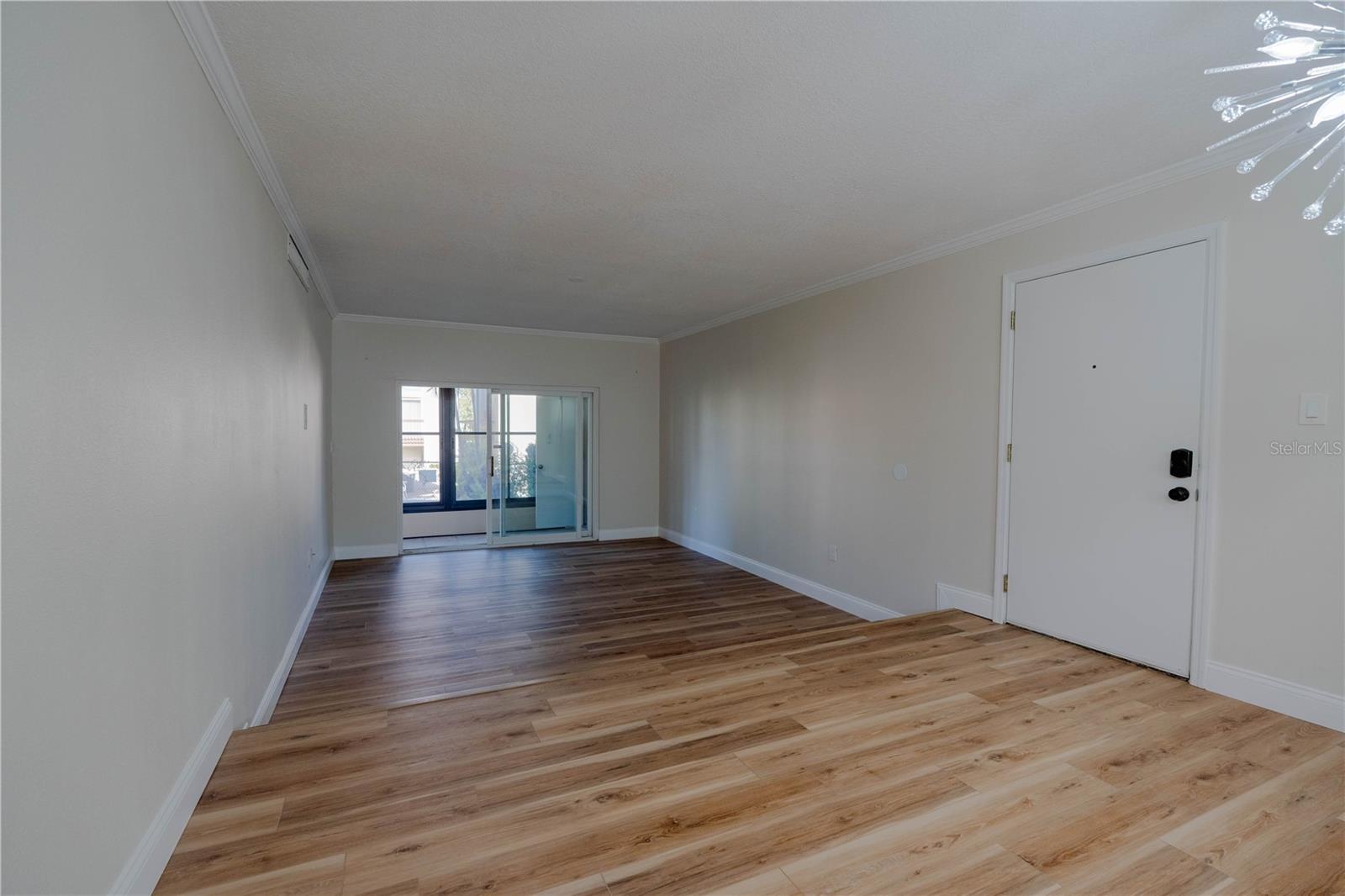 Image 9 of 59 For 568 Orange Drive 46