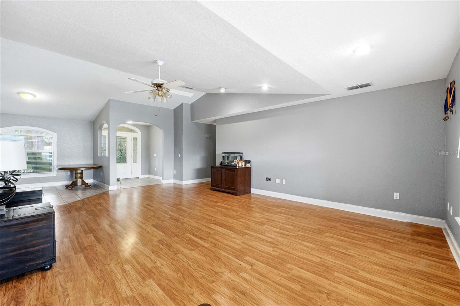 Image 13 of 52 For 2120 Wildwood Lane