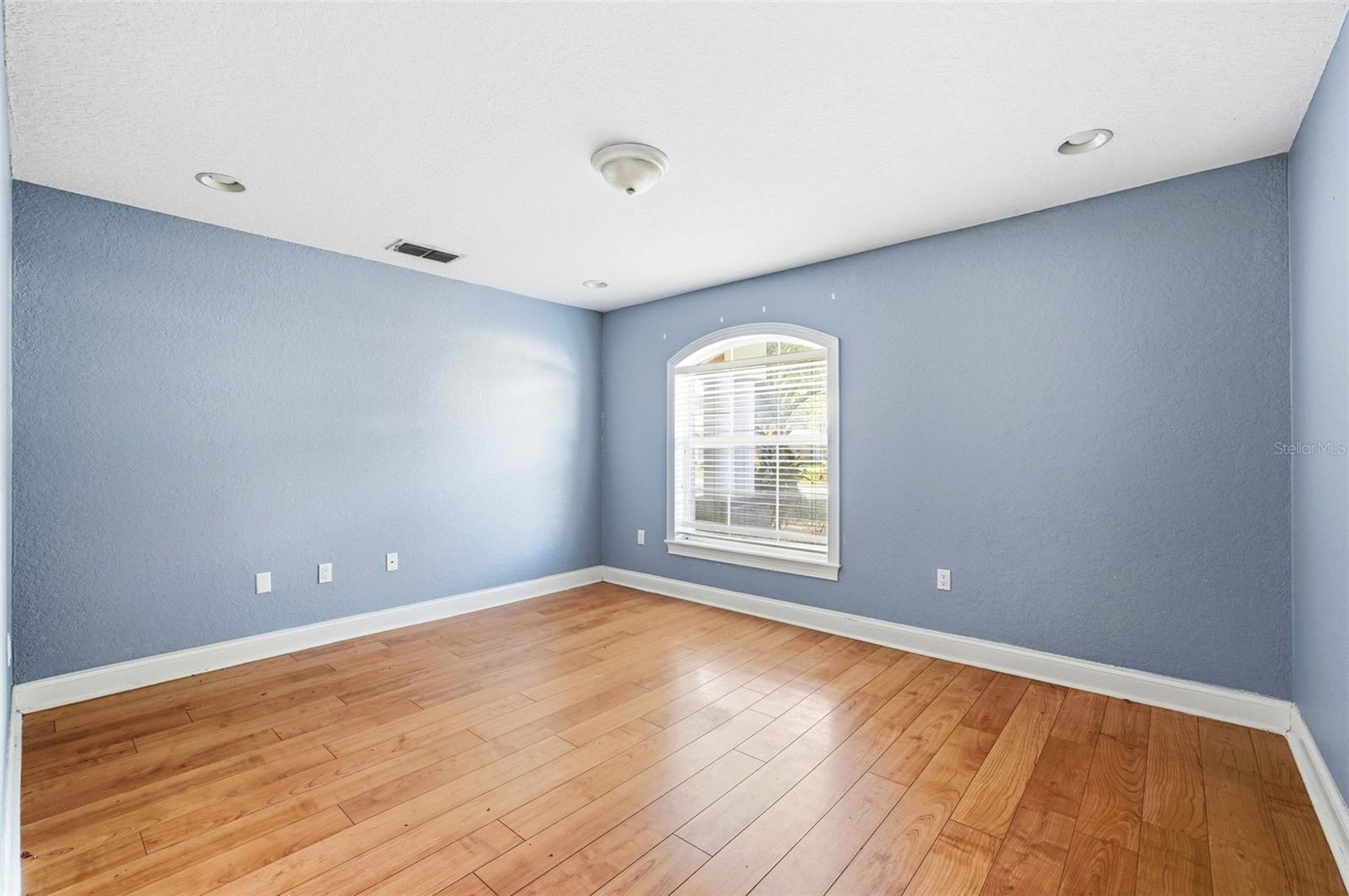 Image 34 of 52 For 2120 Wildwood Lane