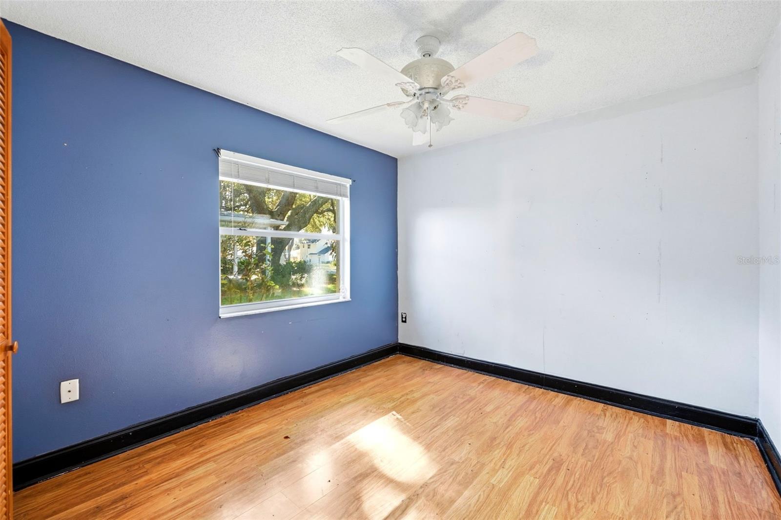 Image 38 of 52 For 2120 Wildwood Lane