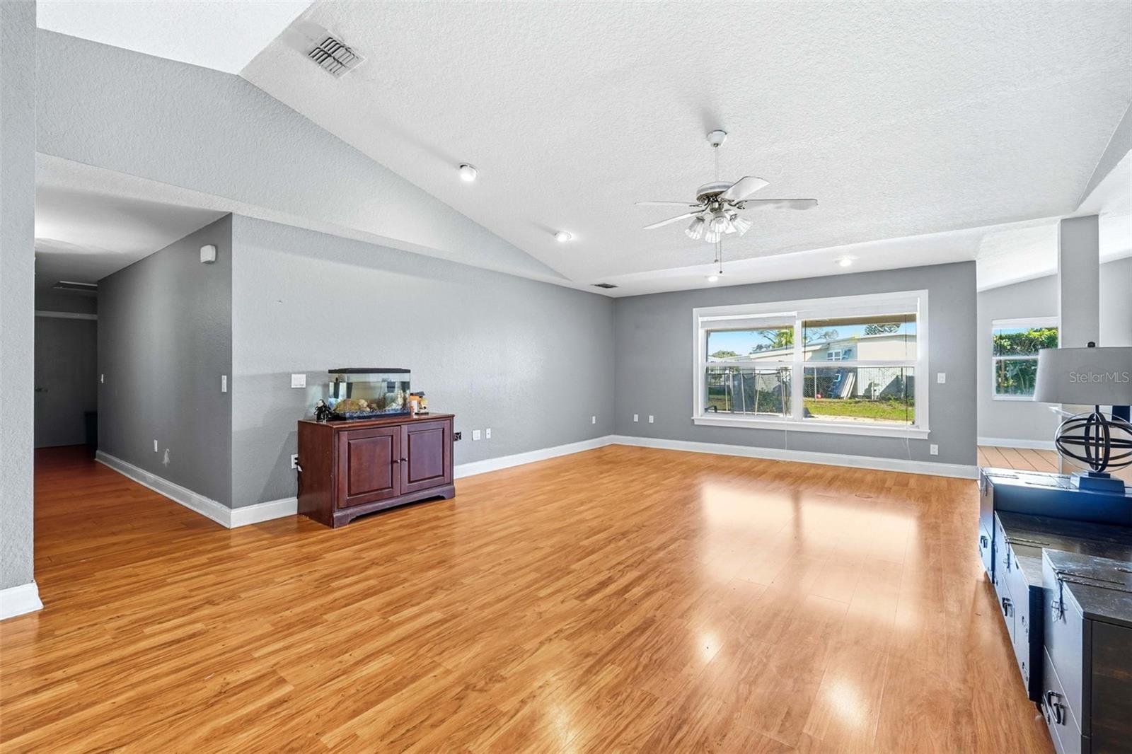 Image 6 of 52 For 2120 Wildwood Lane