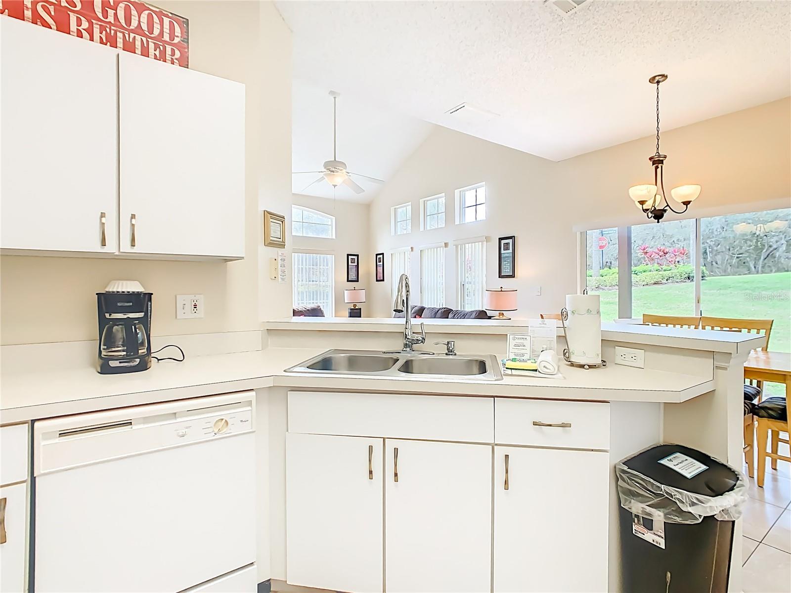 Image 13 of 71 For 2764 Sun Key Place