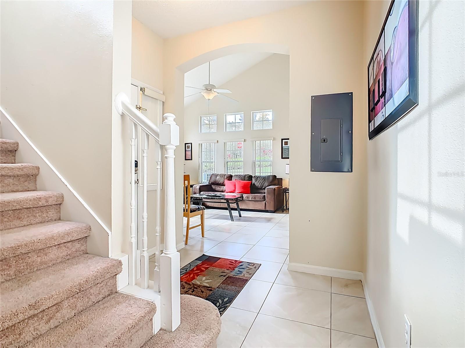 Image 18 of 71 For 2764 Sun Key Place