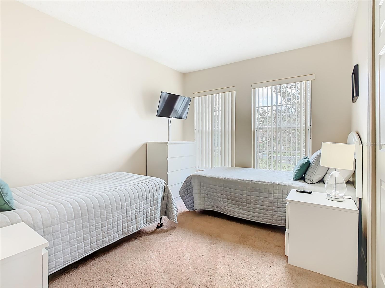 Image 24 of 71 For 2764 Sun Key Place